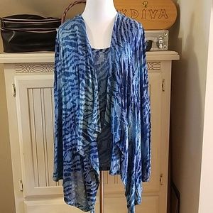 Stunning Calvin Klein Cardigan Set!